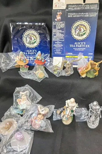 카이요도 x 호쿠리쿠 제과 앨리스의 티 파티 EX 전 8종 컴플리트 세트