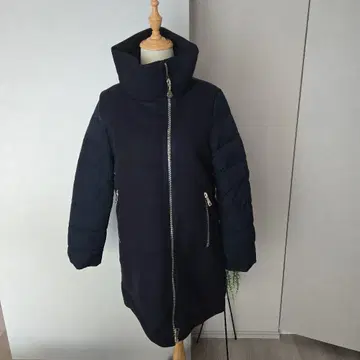 MONCLER 네이비 다운 자켓