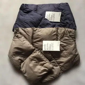 무인양품 경량 포켓 다운 머플러 2개