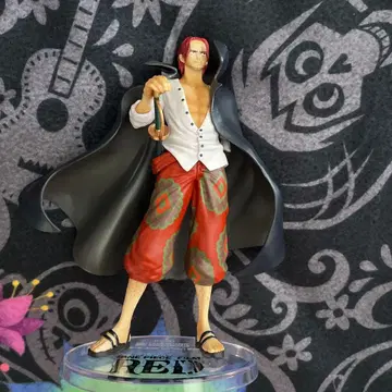 ONE PIECE FILM RED 샹크스 피규어