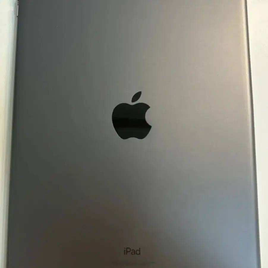 iPad 9th generation 64GB WiFi Space Gray on Bunjang Global Site.