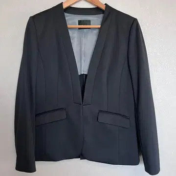 새상품급 하루야마 x Rashisa 워셔블 블랙 V넥 노카라 자켓 11호