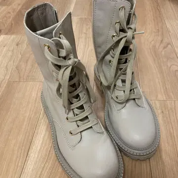 지미 JIMMY CHOO 컴뱃 부츠