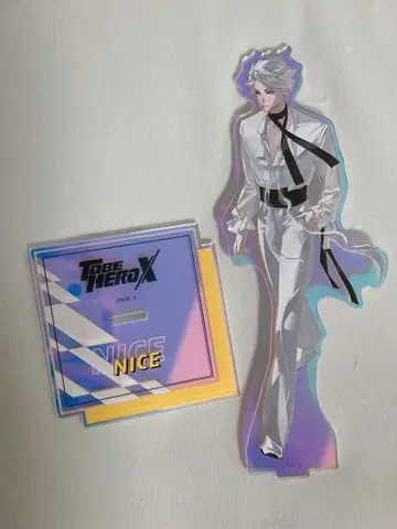 to be hero x 나이스 오로라 아크릴 스탠드