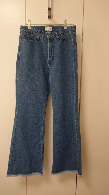 어반 리서치 서니 라벨 NaokoTakayama 데님 팬츠