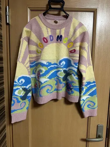 가격 인하! urban outfitters 핑크 자수 니트