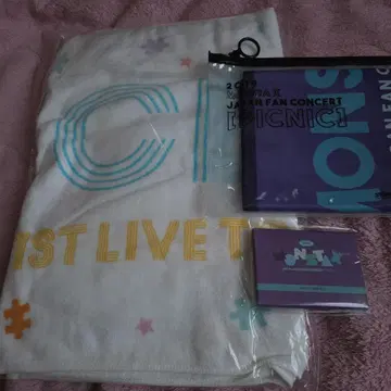 MONSTA X , 팬 콘서트 , 포토 카드 및 타월 등 세트