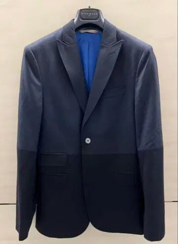 [ 미사용 ] J.LINDEBERG 절개 자켓