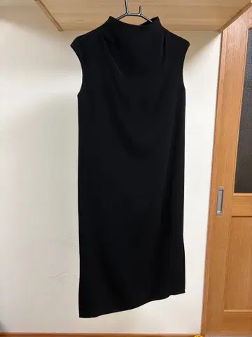 Demi-Luxe BEAMS 블랙 슬리브리스 롱 원피스 38