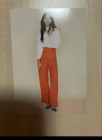 하니 트레이딩 카드 exid 한국 팝업 스토어 카드 트레이딩 카드