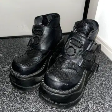 DEMONIA 데모니아 통굽