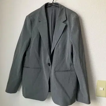 새상품 GU 지유 워셔블 테일러드 자켓