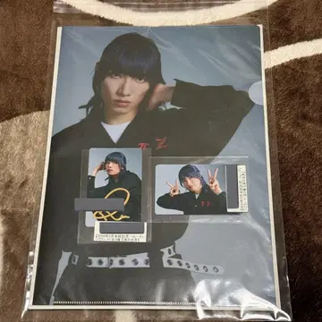 스파도라 시바사키 라쿠 드라페스 클리어 파일 트레이딩 카드(사인 포함)