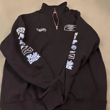 하이드앤시크, 카 서비스 더블 네임 맨투맨