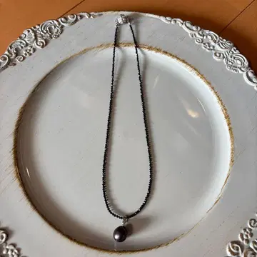 블랙 스피넬 목걸이 블랙 컬러 담수 펄 42cm 핸드메이드 액세서리