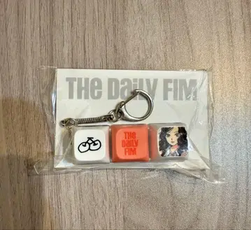 LE SSERAFIM 키링 시그 그리 팝업 한정판 은채