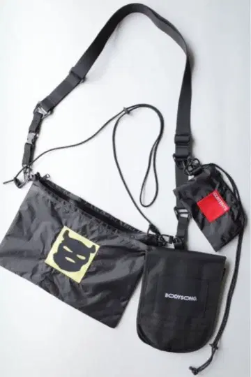 BODYSONG. 3POUCHBAG 숄더백