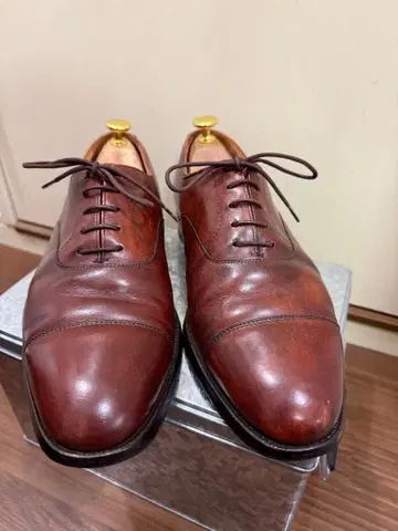 Crockett&Jones