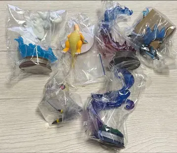 포켓몬 스윙 비넷 컬렉션 블래키 망나뇽 리자몽