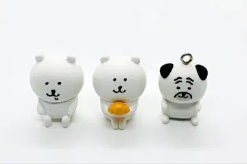 농담곰 앉아있는 나가노의 곰 가챠가챠 빵 침흘리는 퍼그 씨