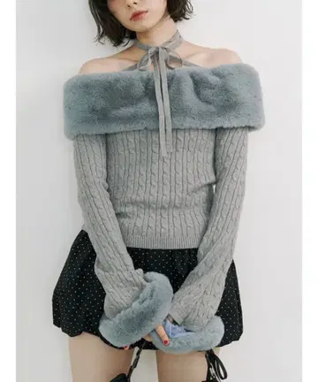 jouetie 퍼 도킹 오프숄더 니트 그레이