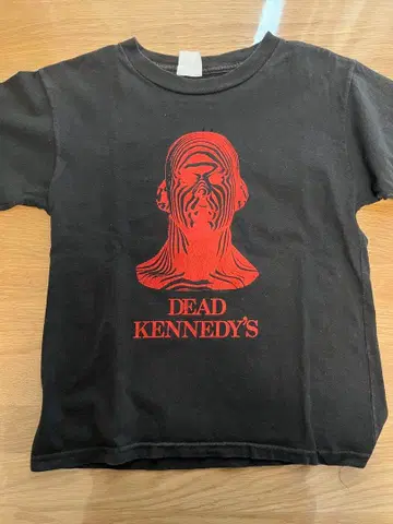DEAD KENNEDY'S 셔츠 블랙