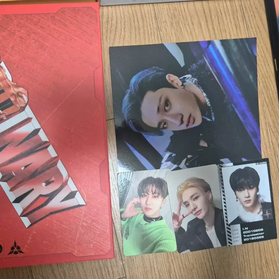 STRAY KIDS | 스트레이키즈 Skz Pilot Stayzone photocard hyunjin Day