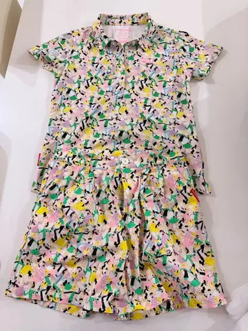 르꼬끄 스포르티브 피케 셔츠와 숏팬츠 세트