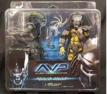 네카 AVP 에이리언 켈틱 프레데터 피규어 세트