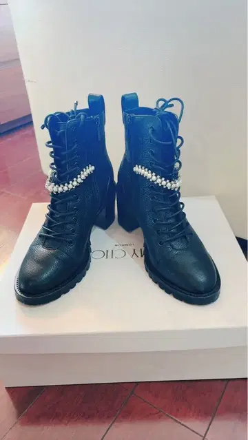 JIMMY CHOO Cruz 65 크리스탈 레이스업 부츠 24cm