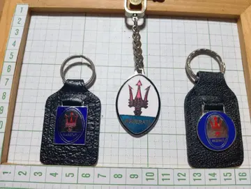 마세라티 트리콜로르 엠블럼 키링 3종 세트