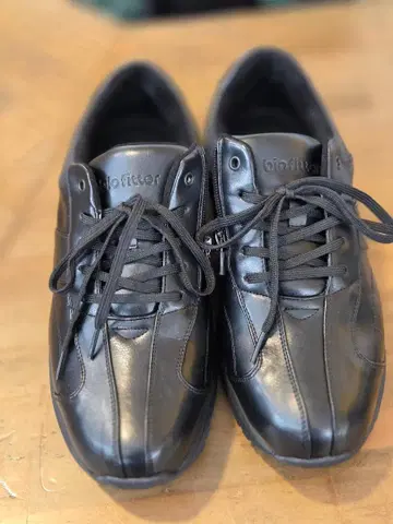 biofitar 블랙 스니커즈 22.5cm