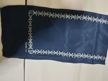 셀린 네이비 스카프