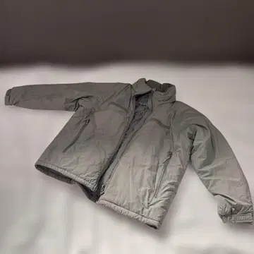 [ 미사용급 ] 프릭스스토어 PRIMALOFT 다운 M