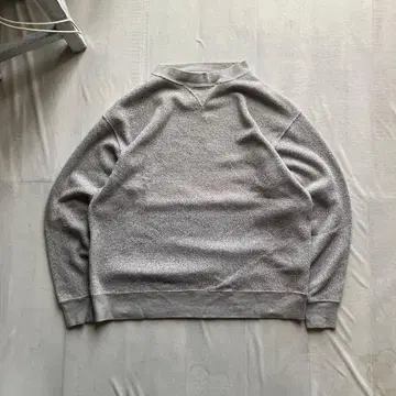 barns outfitters / 앞v 맨투맨 2 부분 페이드