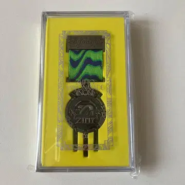 새상품 계속 한밤중이면 좋을 텐데 팬클럽 회원 특전 훈장 2023