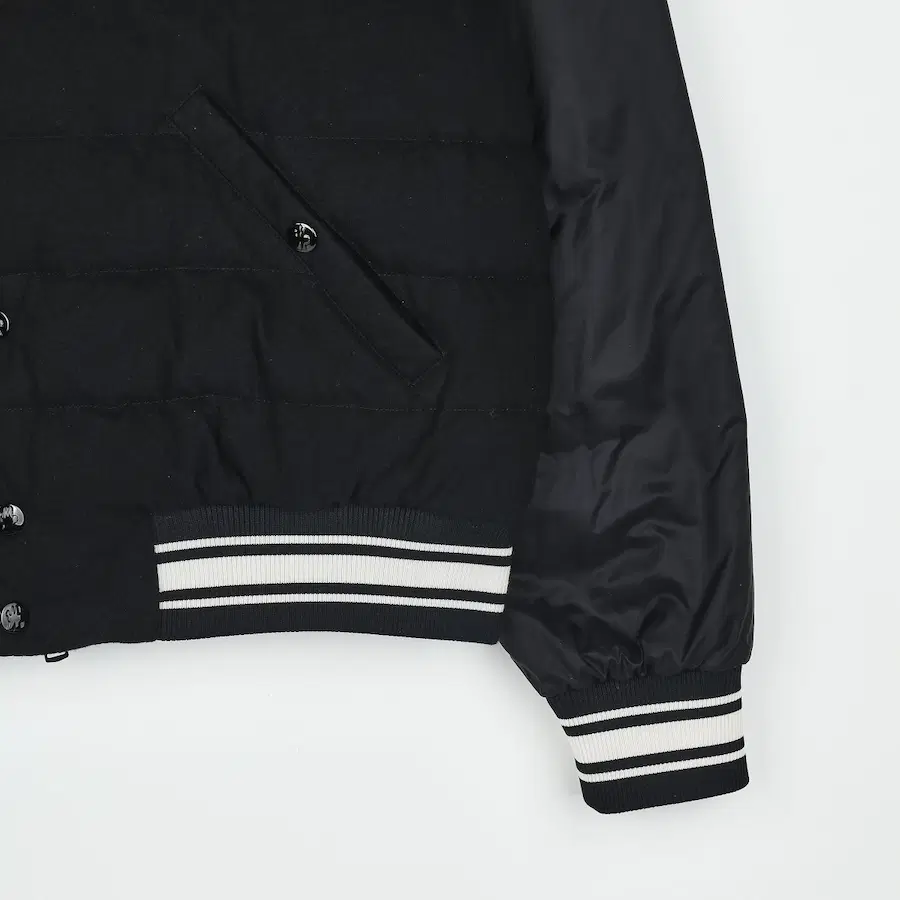 Moncler Boucher 可反穿羽绒棒球夹克