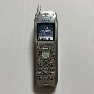 휴대폰 목업 J-T04 실버