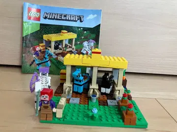 LEGO Minecraft 21171 마구간
