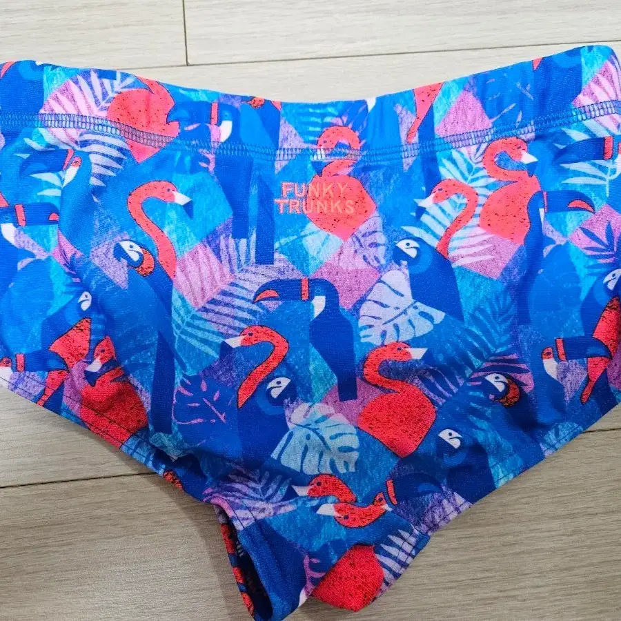 EGDE Reboot Men's Triangle Swim Briefs #egde,#엑디,#수영복,#삼각