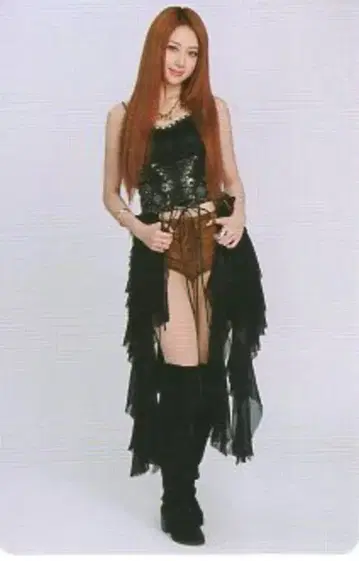 르세라핌 공식 굿즈 윤진 2025 이지 크레이지 핫 앙코르 인 재팬 14