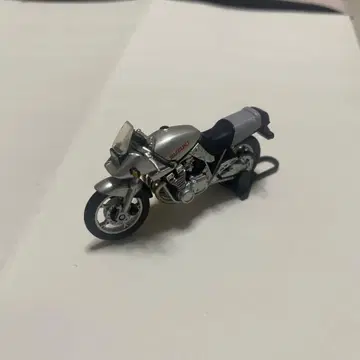 스즈키 카타나 GSX