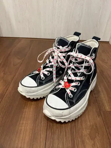 Converse Run Star Hike Hi in black