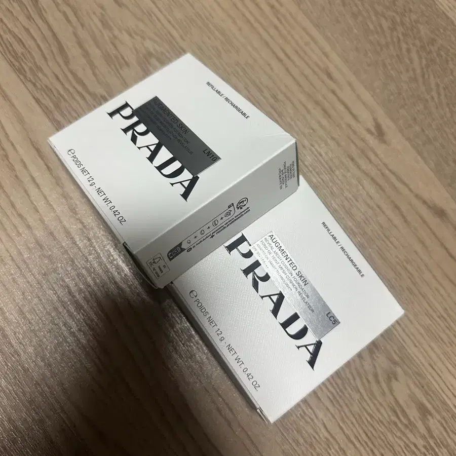 新品PRADA AUGMENTED SKIN LC5 クッションファンデーション ◎PRADA