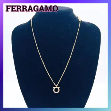 페라가모 76 0131 간치니 목걸이 모티브 큐빅