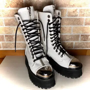 [양품] DEMONIA 레이스업 부츠 스틸토 화이트