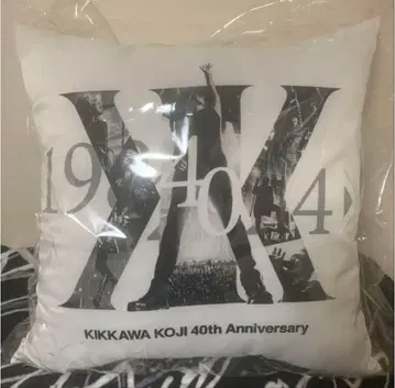 킷카와 코지 40th Anniversary POP-UP STORE 쿠션