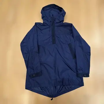 나나미카 마운틴 점퍼 M