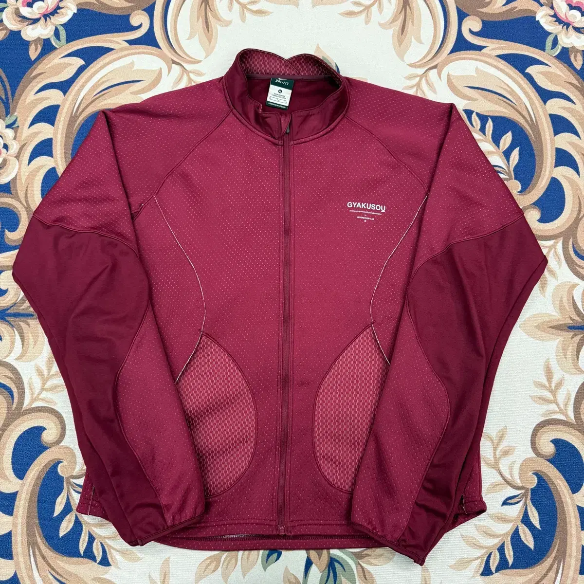nike asymmetrical jacket