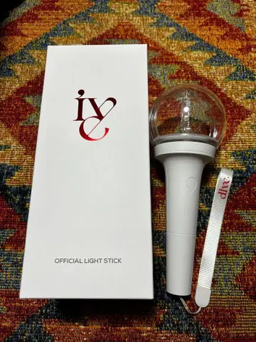 IVE 공식 응원봉 ver.1 화이트